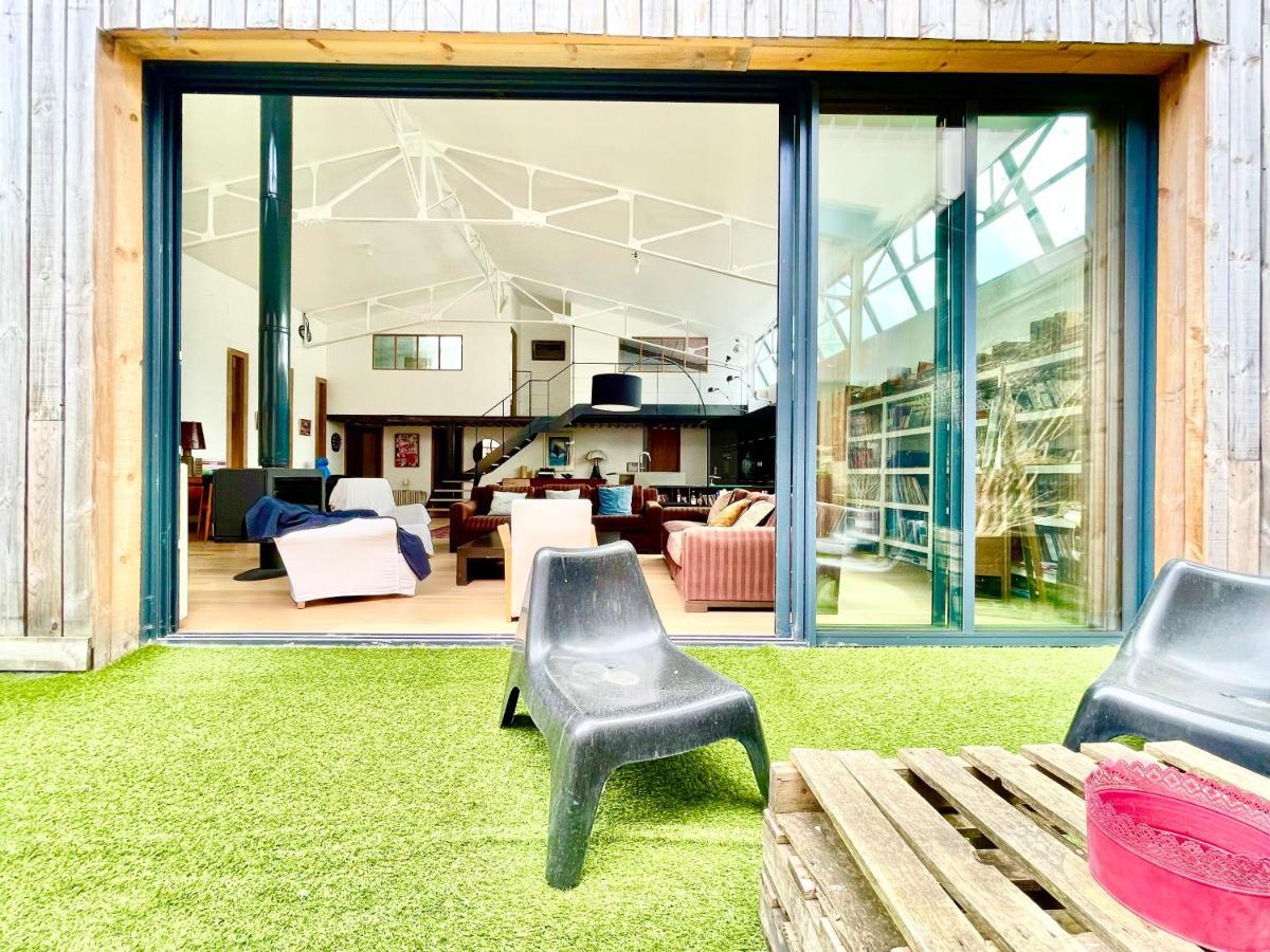Villa Le Loft - Calme & Deco - Patio Intime - Salle De Cinema - Centre Ville Vannes Exterior photo